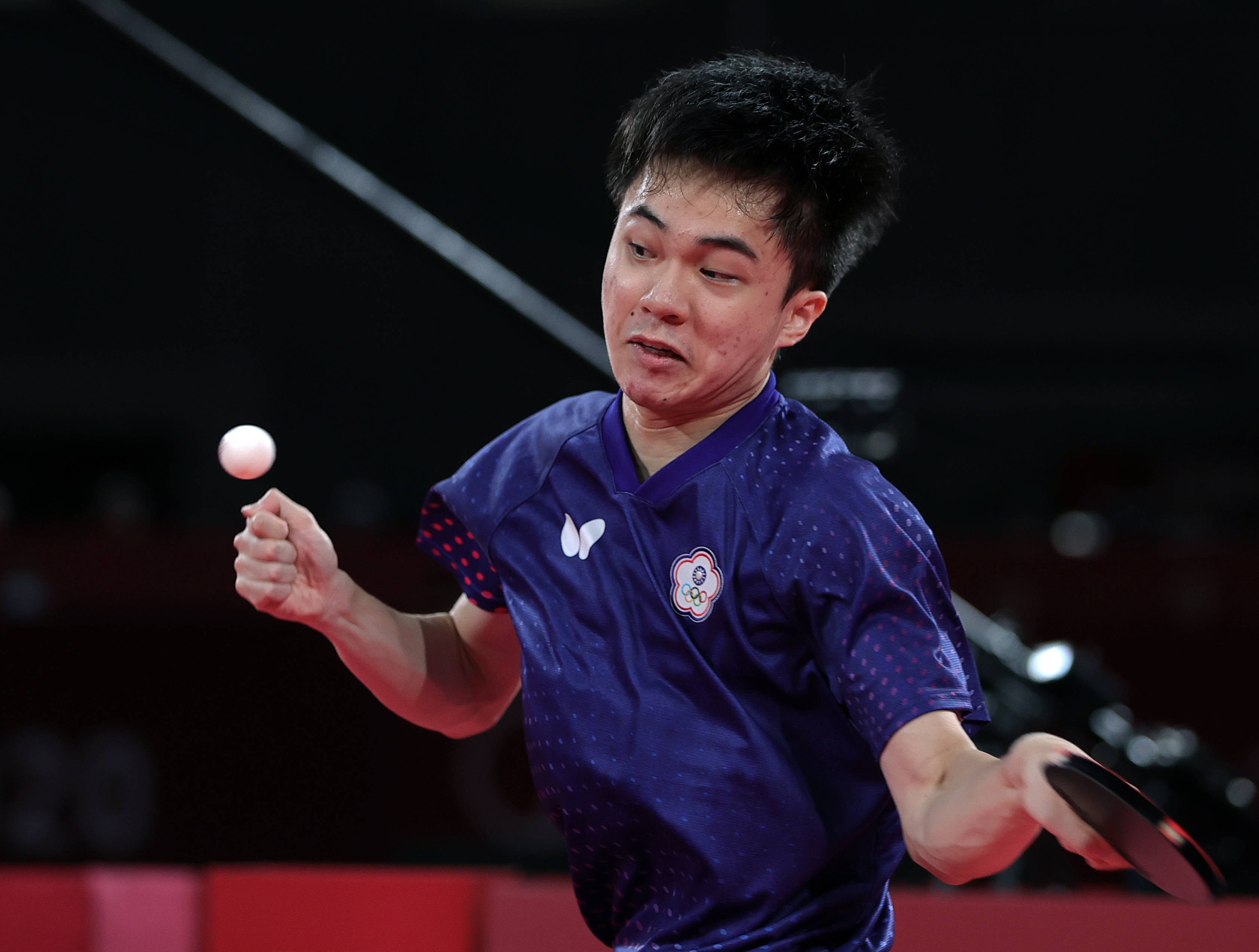 包含惊险刺激的比赛局面令人捏一把汗的词条 包含惊险刺激的比赛局面令人捏一把汗的词条