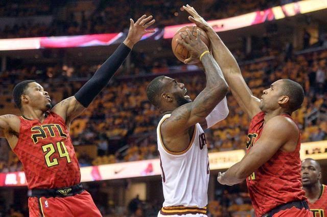 尼斯队实力悍然,横扫对手赢得比赛 尼斯队实力悍然,横扫对手赢得比赛